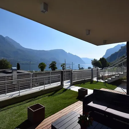 Appartamento Margherita - Bellagio Wild Flowers Oliveto Lario Exterior photo